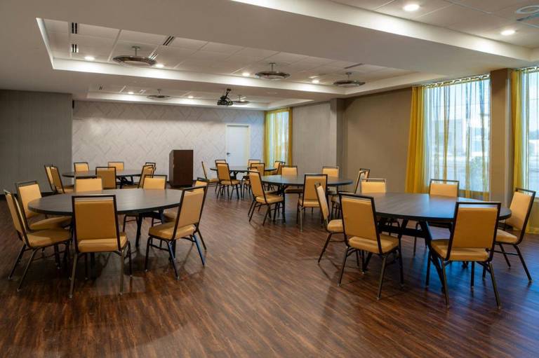 SpringHill Suites by Marriott Lake Charles 