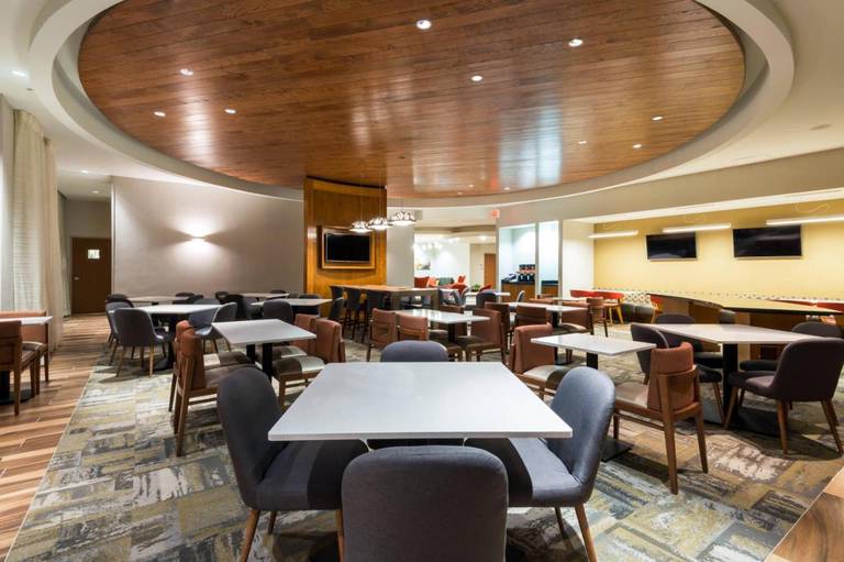 SpringHill Suites Louisville Downtown 