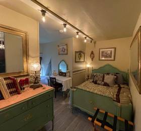 Туры в Henderson Castle Inn Bed & Breakfast  в США