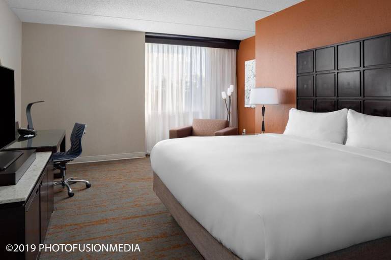 Renaissance Indianapolis North Hotel 