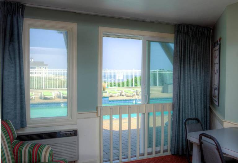 The Corsair & Cross Rip Oceanfront 