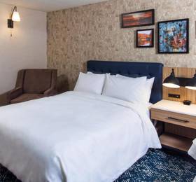 GrandStay Hotel & Suites Appleton  в Аплтоне