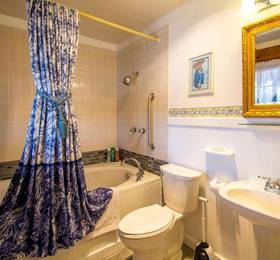 Туры в The Grand Living Bed & Breakfast  в США