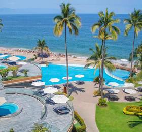 Sunset Plaza Beach Resort & Spa, Puerto Vallarta в Пуэрто-Вальярте