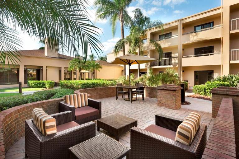 Courtyard Fort Myers Cape Coral 