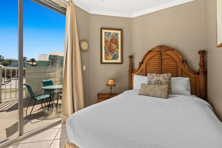 Surfside Resort by ResortQuest 