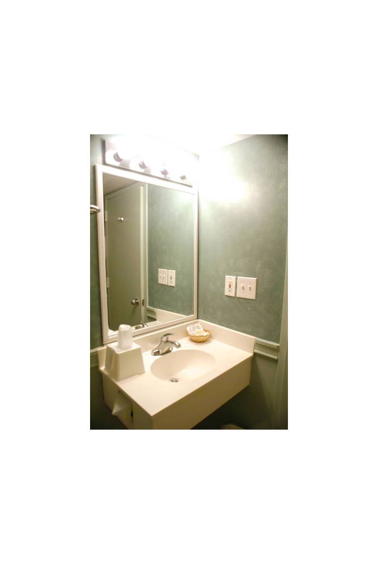 Inns of Virginia Falls Church 