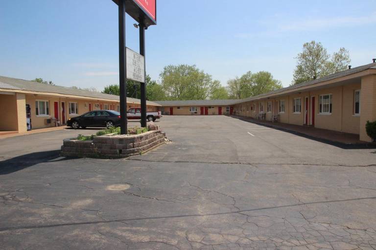 Red Carpet Inn Niagara Falls 