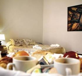 Туры в Los Patios De Montserrat B&B  в Аргентине