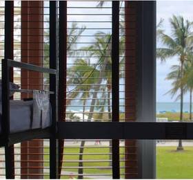 Deco Walk Hostel South Beach  в Майами-Биче
