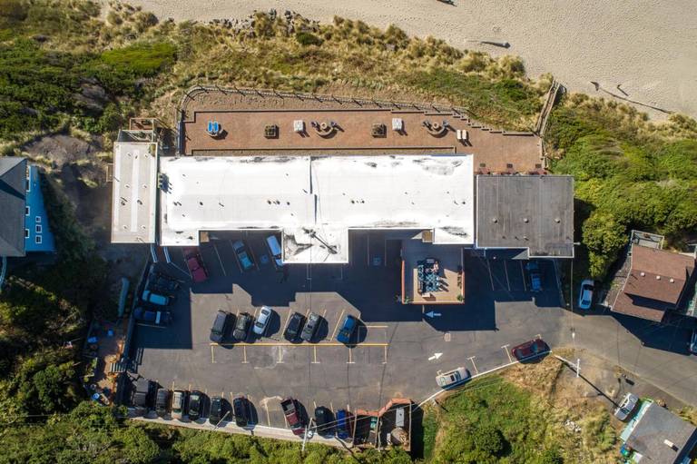 Sailor Jack Oceanfront Motel 