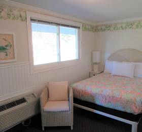 Туры в Falmouth Heights Motor Lodge  в США
