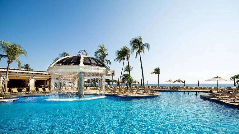 The Fairmont Pierre Marques 
