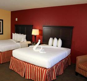 Pier House 60 Marina Hotel  в Клеруотер-Биче