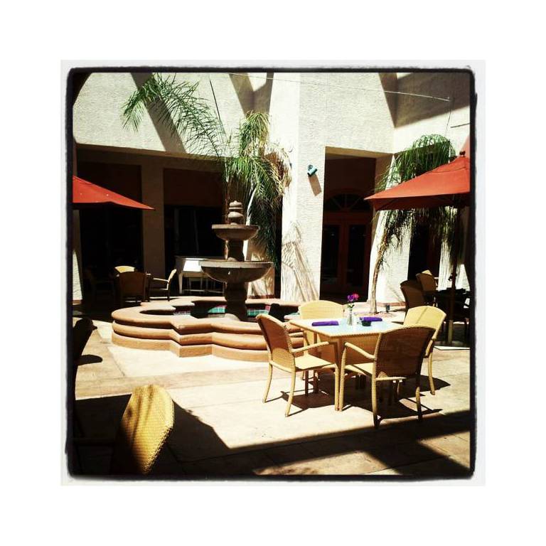 Hilton Phoenix Airport 