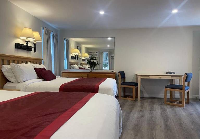 Cutty Sark Motor Lodge 