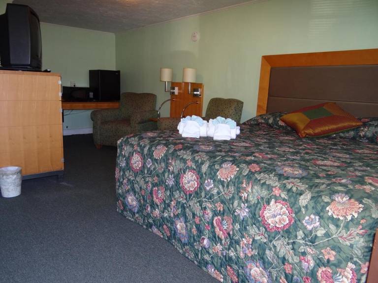 Jonathan Edwards Motel 