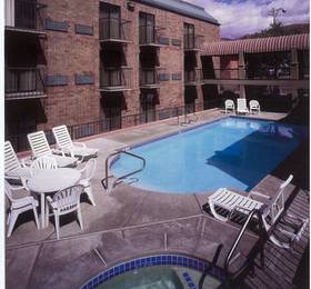 Отдых в Stratford Court Hotel  - США, Сидар-Сити