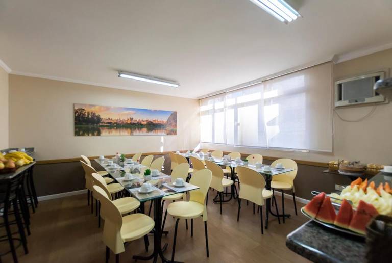 Paulista Garden Hotel 