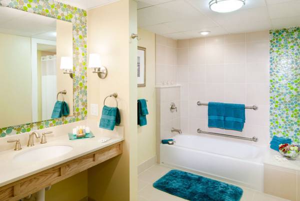Sea Crest Beach Hotel  3* США, Фалмут