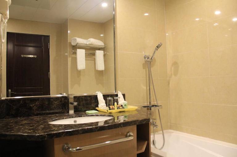 Savannah Resort Hotel 