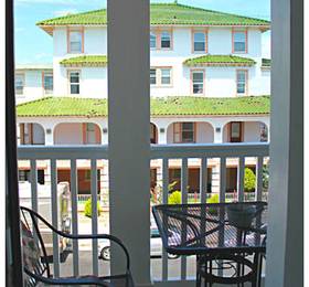 Ocean Manor 1100 Inn  в Оушен-Сити