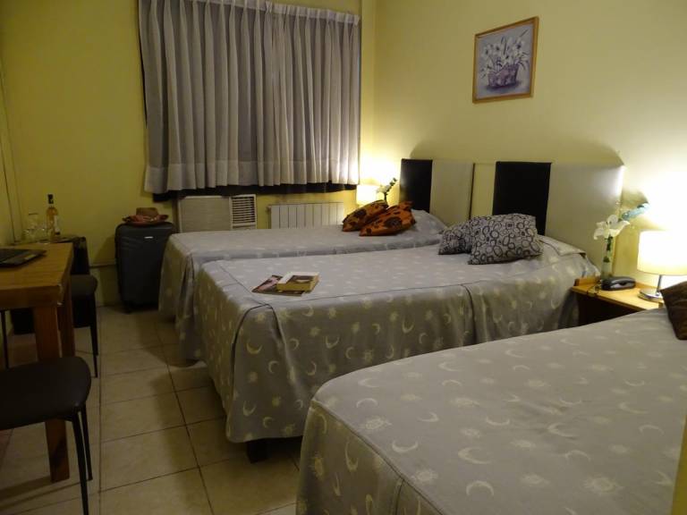 Hotel Tango Facultad 