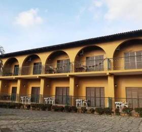 Pousada Casa Amarela  в Ильябеле