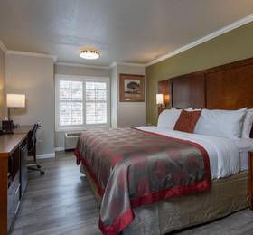 Ramada Mountain View  в Маунтин-Вью