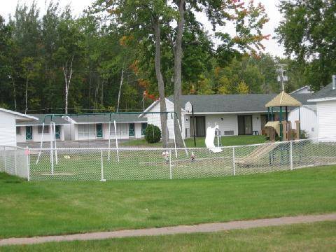 Starlite Budget Inn  2* США, Макино-Сити