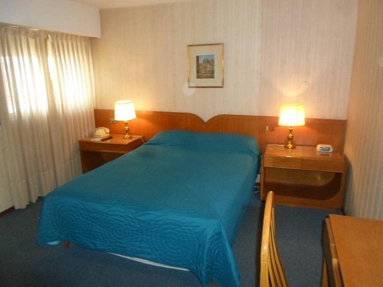 Hotel Plaza Del Sol 