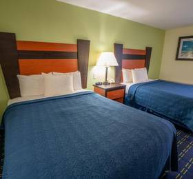 Mariner Motor Lodge  в Уэст-Ярмуте