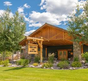 Туры в Rainbow Ranch Lodge  в США