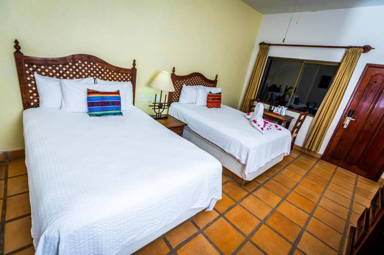 Hotel Tropicana Inn 