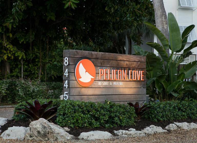 Pelican Cove Resort 