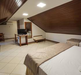 Hotel Aguas Claras  в Грамаду