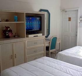 Captains Quarters  в Лодердейл-бай-Си