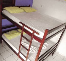 Sugar Cane Hostel  в Пипе