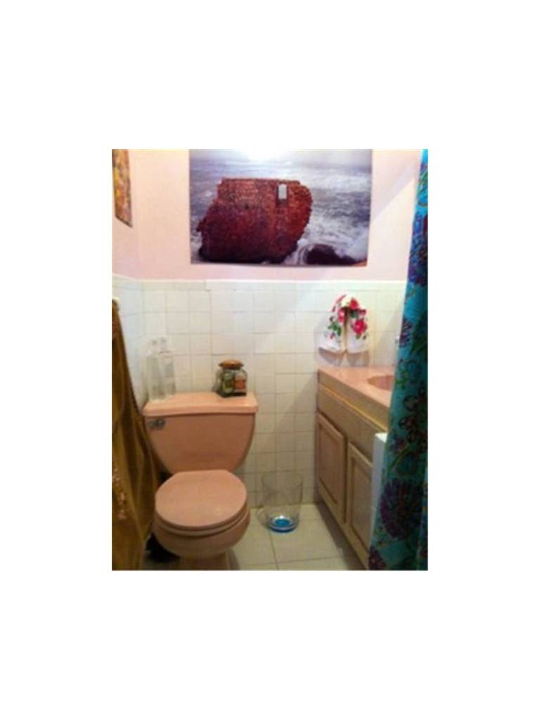 Bronx Guest House 