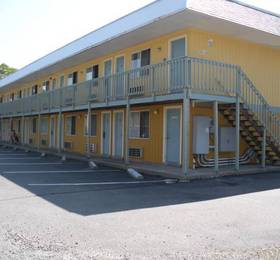 Туры в Castle Dawn Motel  в США