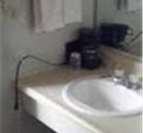 Grizzly Inn Motel  в Аламосе