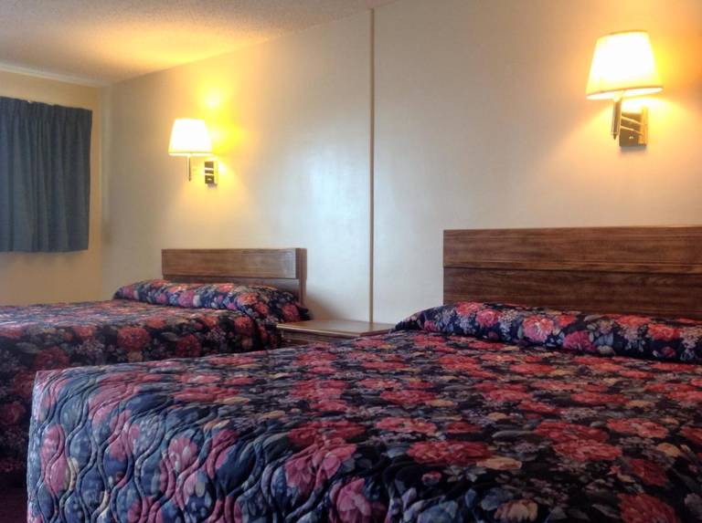 Swiss Cottage Inn 