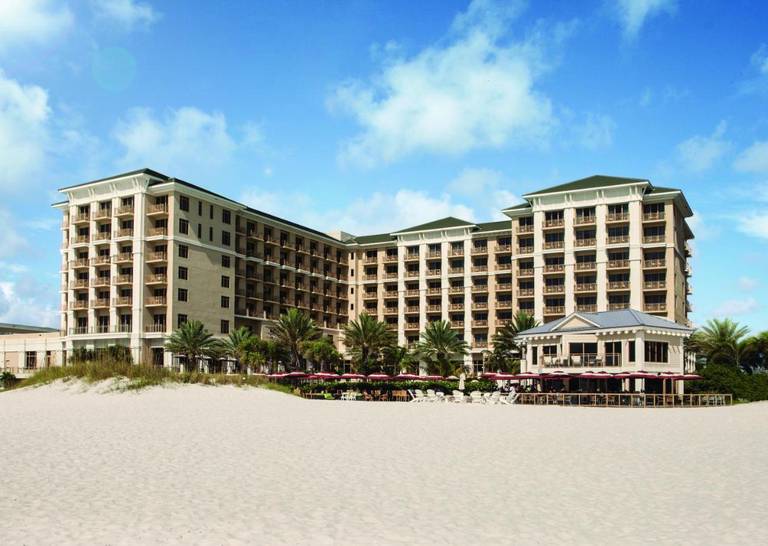 Sandpearl Resort 