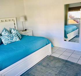 Ebb Tide Resort  в Помпано-Биче