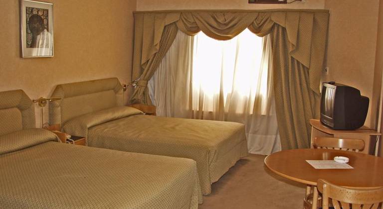 Suipacha Suites 