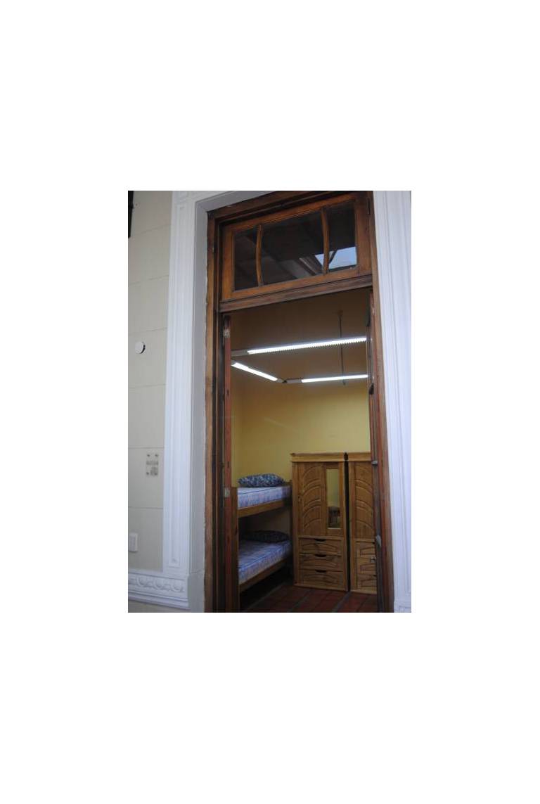 Magandhi Hostel 