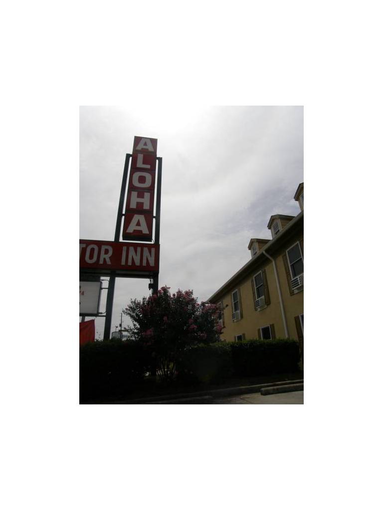 Aloha Motor Inn 