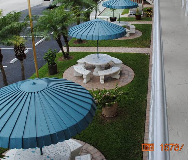 Dolphin Motel  2* США, Помпано-Бич