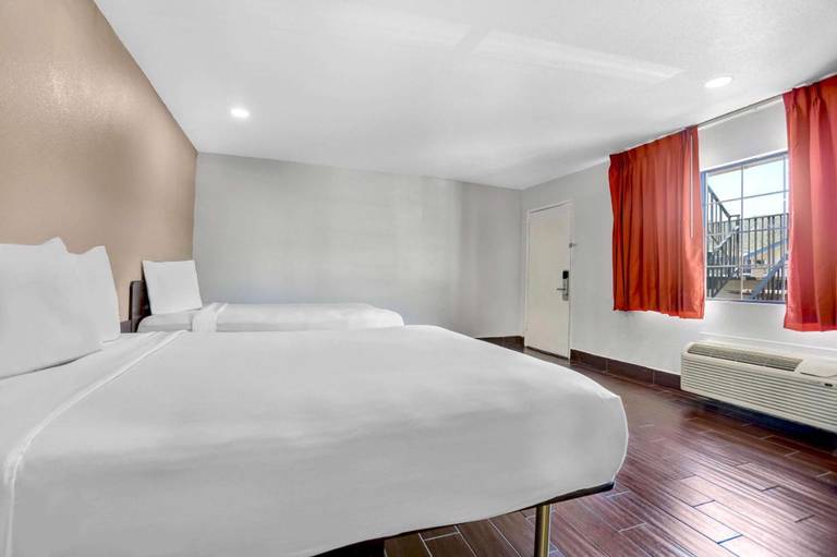 Discovery Inn 