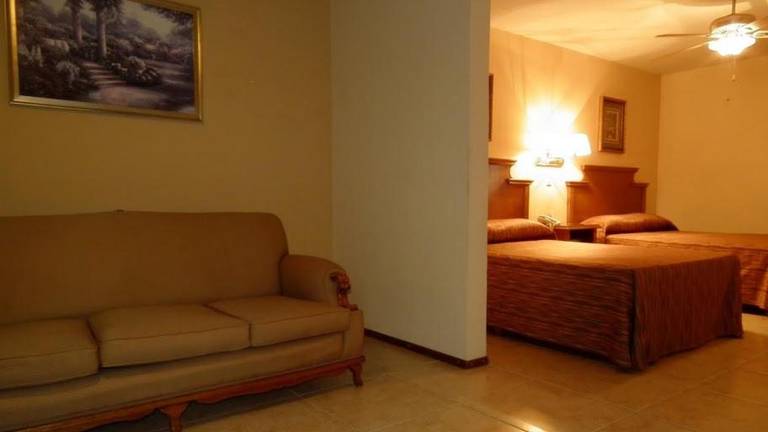 Hotel Laam 